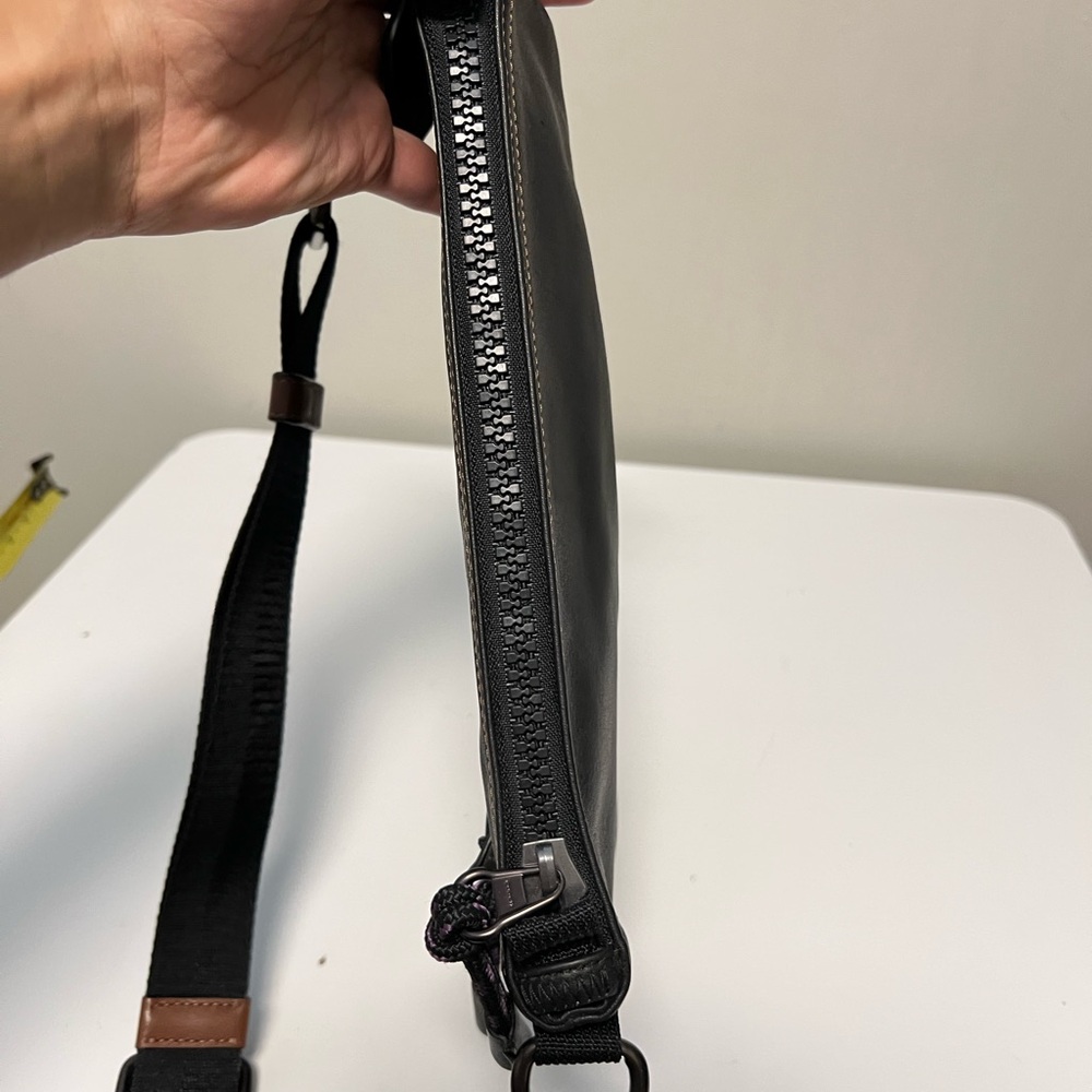 Coach Black Crossbody Bag - Picture 6 of 10
